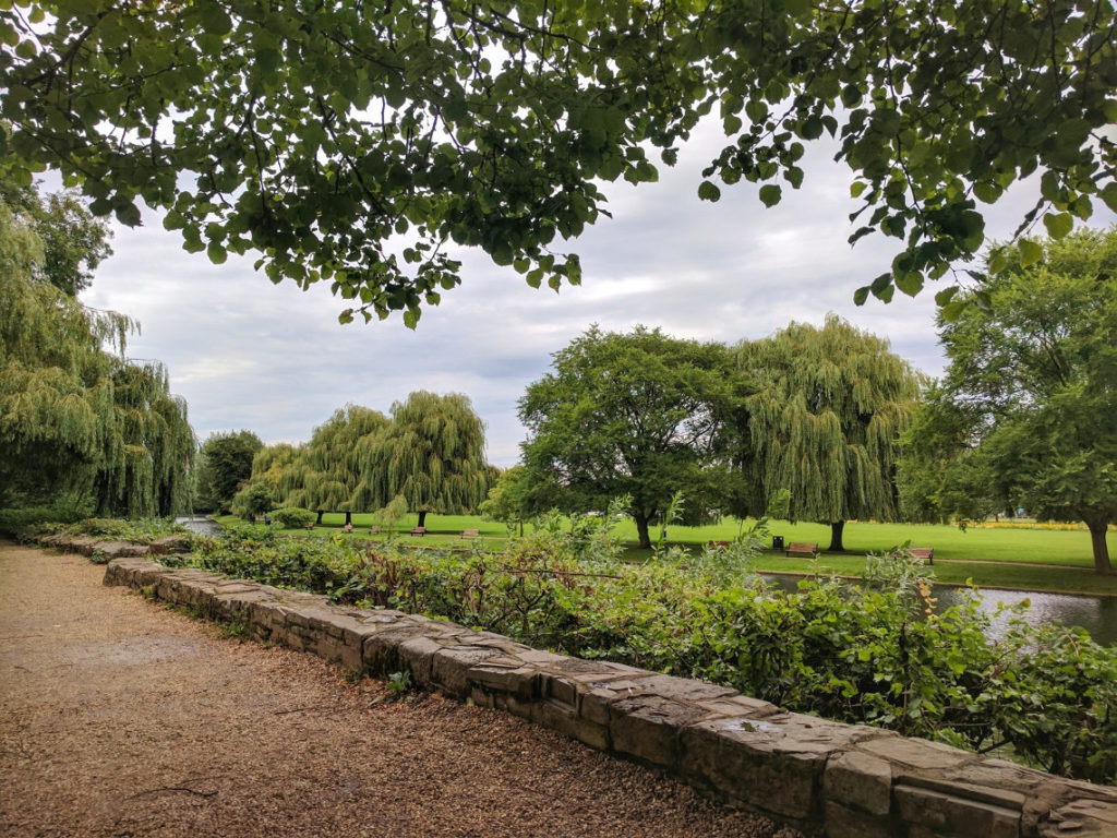 Grounds of Holy Trinity Church, Stratford-upon-Avon