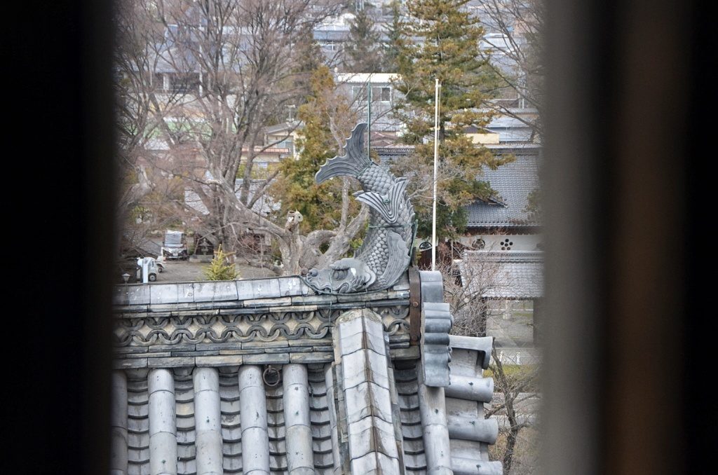 Shachihoko on the roof of Matsumoto Castle