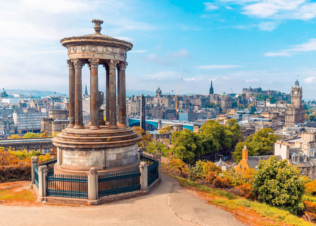 View over the cityscape of Edinburgh, Scotland